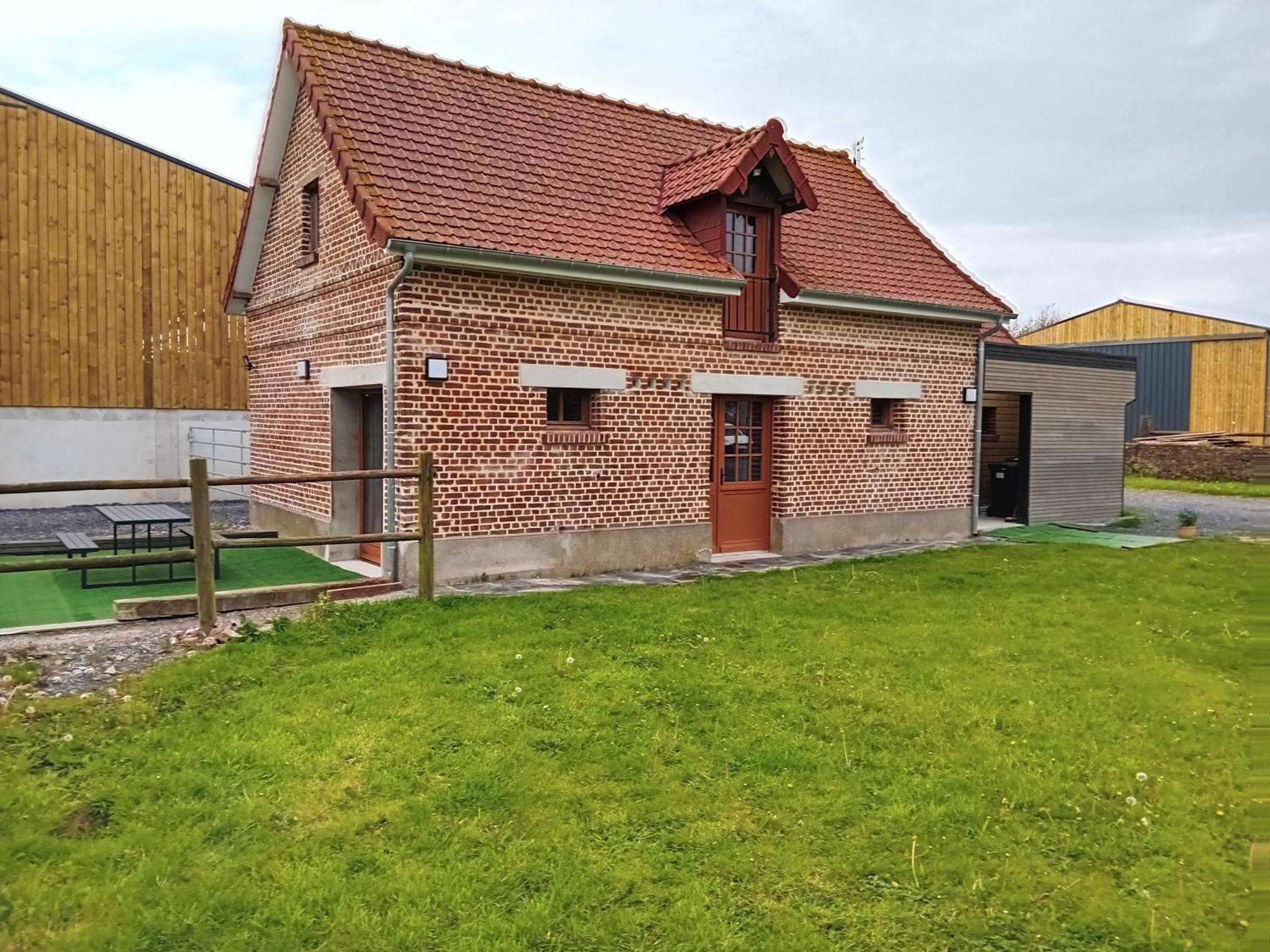 Gite Ferme Du Marronnier Derchigny Exteriér fotografie